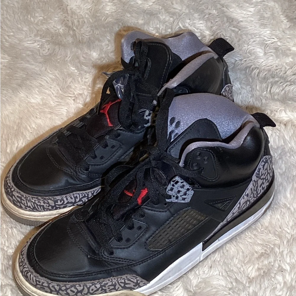 Jordan spizike black 313371-034 sneakers size 9.5